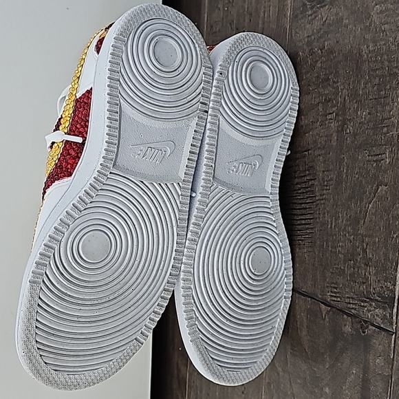 Kansas City Chiefs Women's Nike Custom Sneakers sz 6.5 - Picture 8 of 9